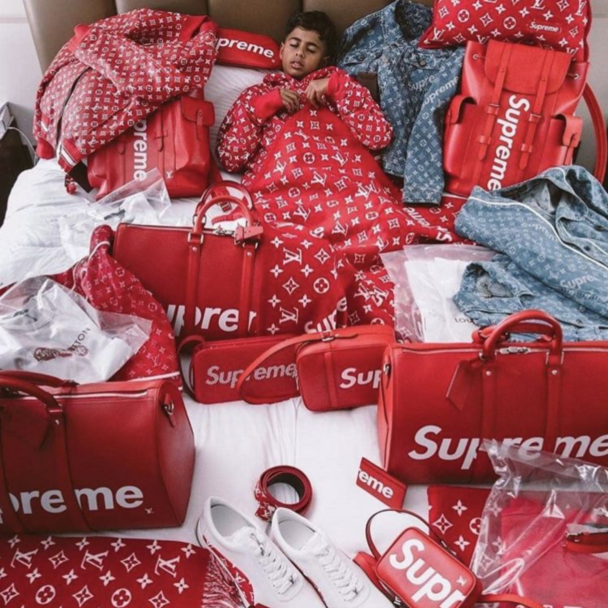 Gdzie kupić oryginalne buty i ubrania Supreme?