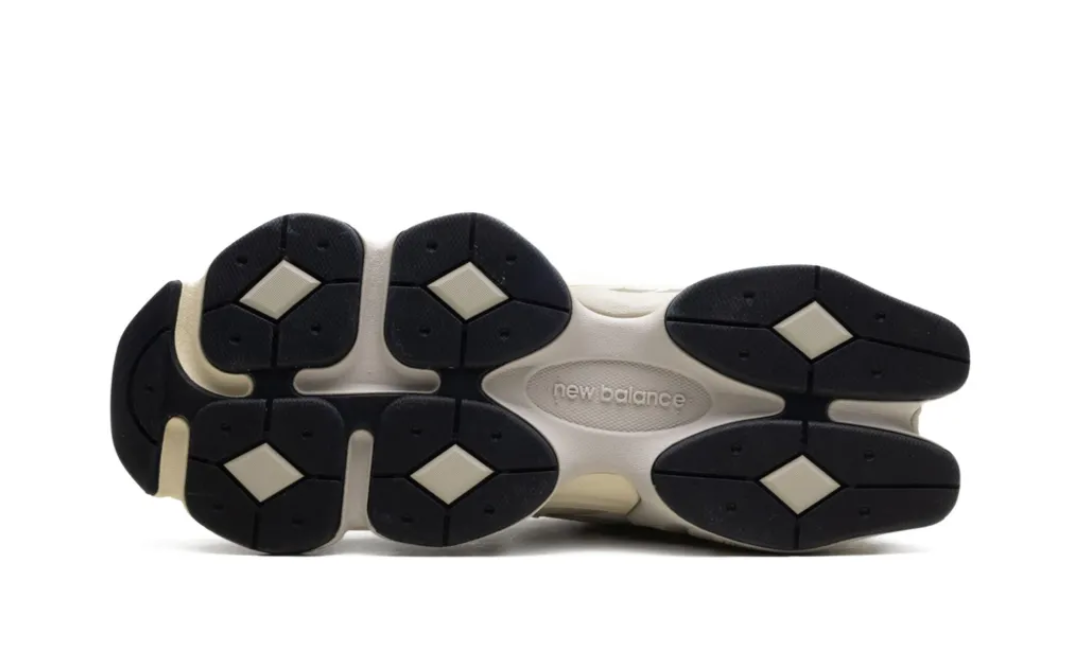 New Balance 9060 Linen Dark Juniper