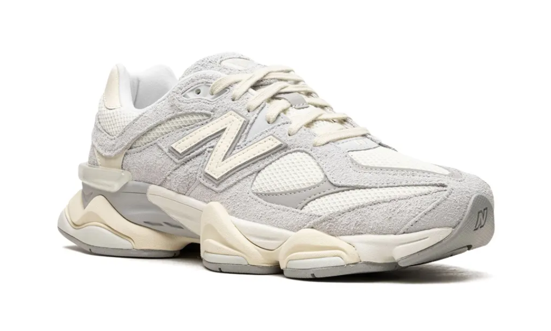 New Balance 9060 Sea Salt Moonbeam