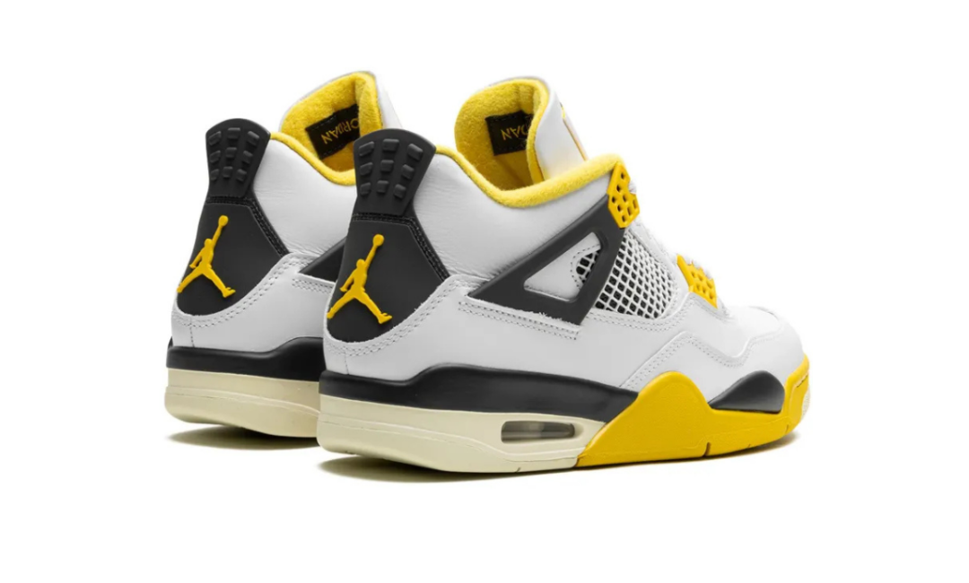 Air Jordan 4 Vivid Sulfur *OKAZJA*