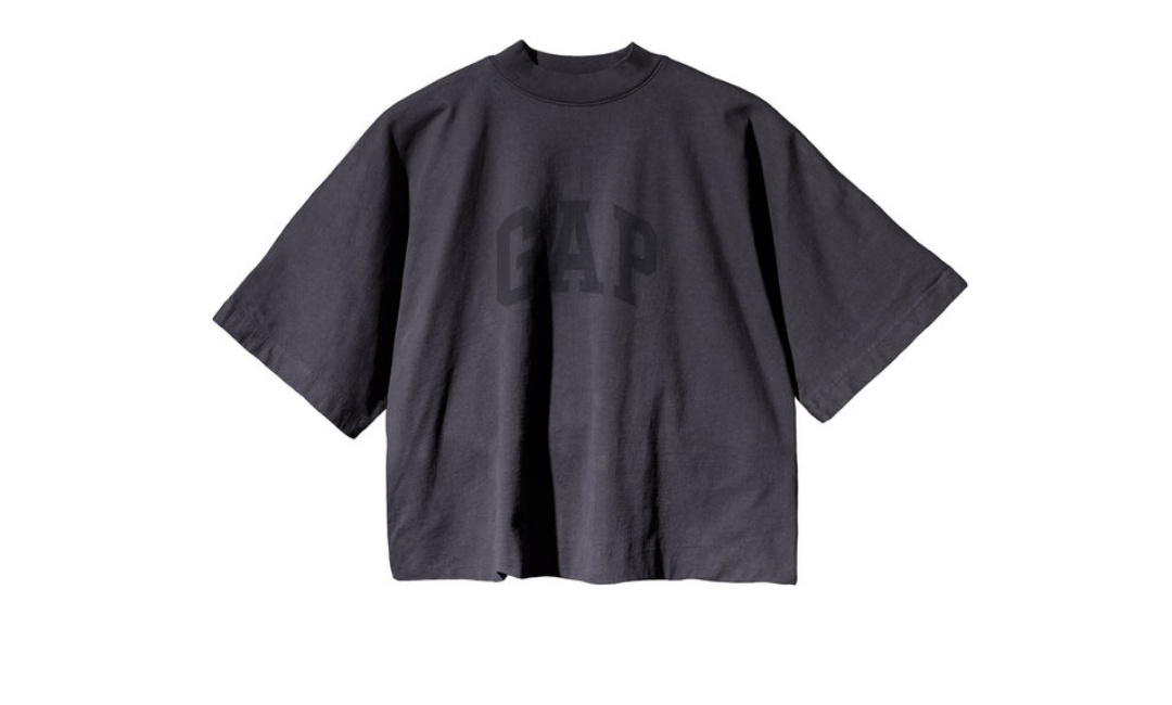 koszulka-yeezy-gap-balenciaga-dove-black