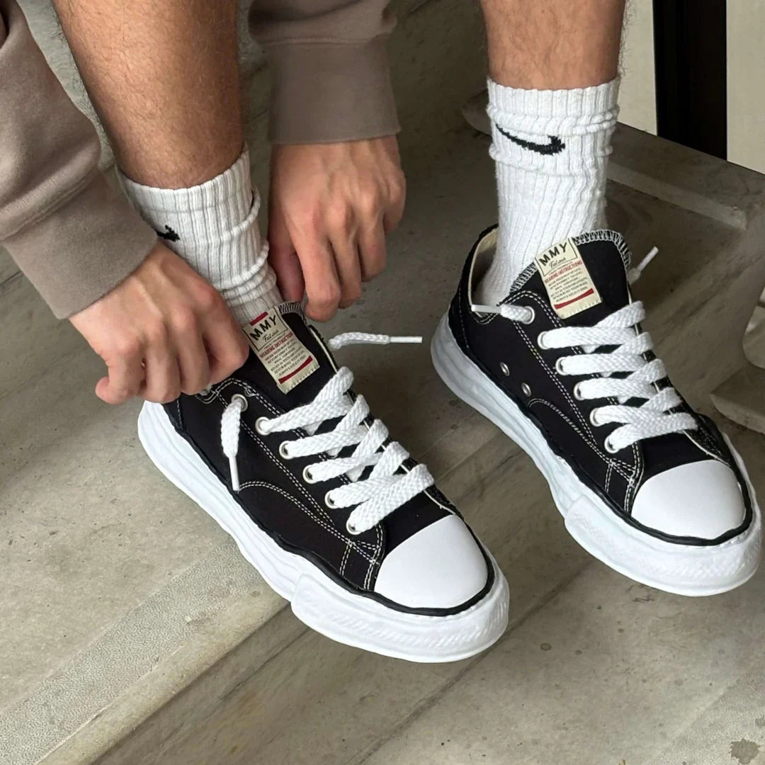 Maison Mihara Yasuhiro dostępne za jedyne 899 zł! Oryginalne Maison Mihara Yasuhiro kupisz na www.spicysneakers.pl