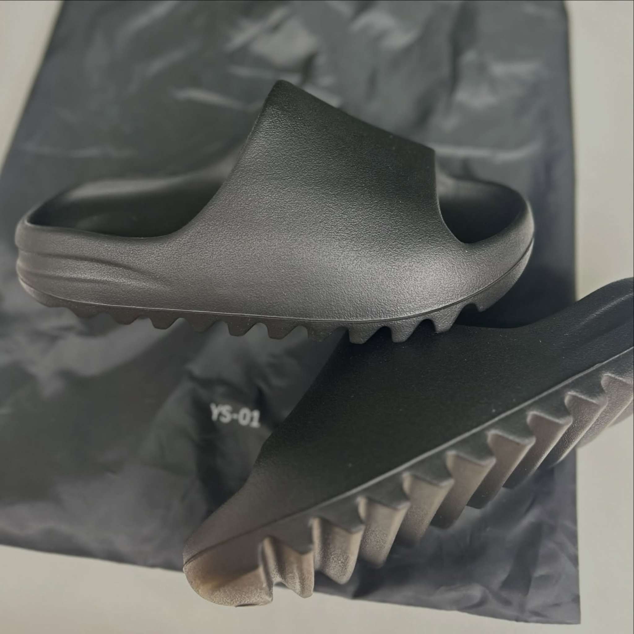 Najnowsze Yeezy YZY YS-01