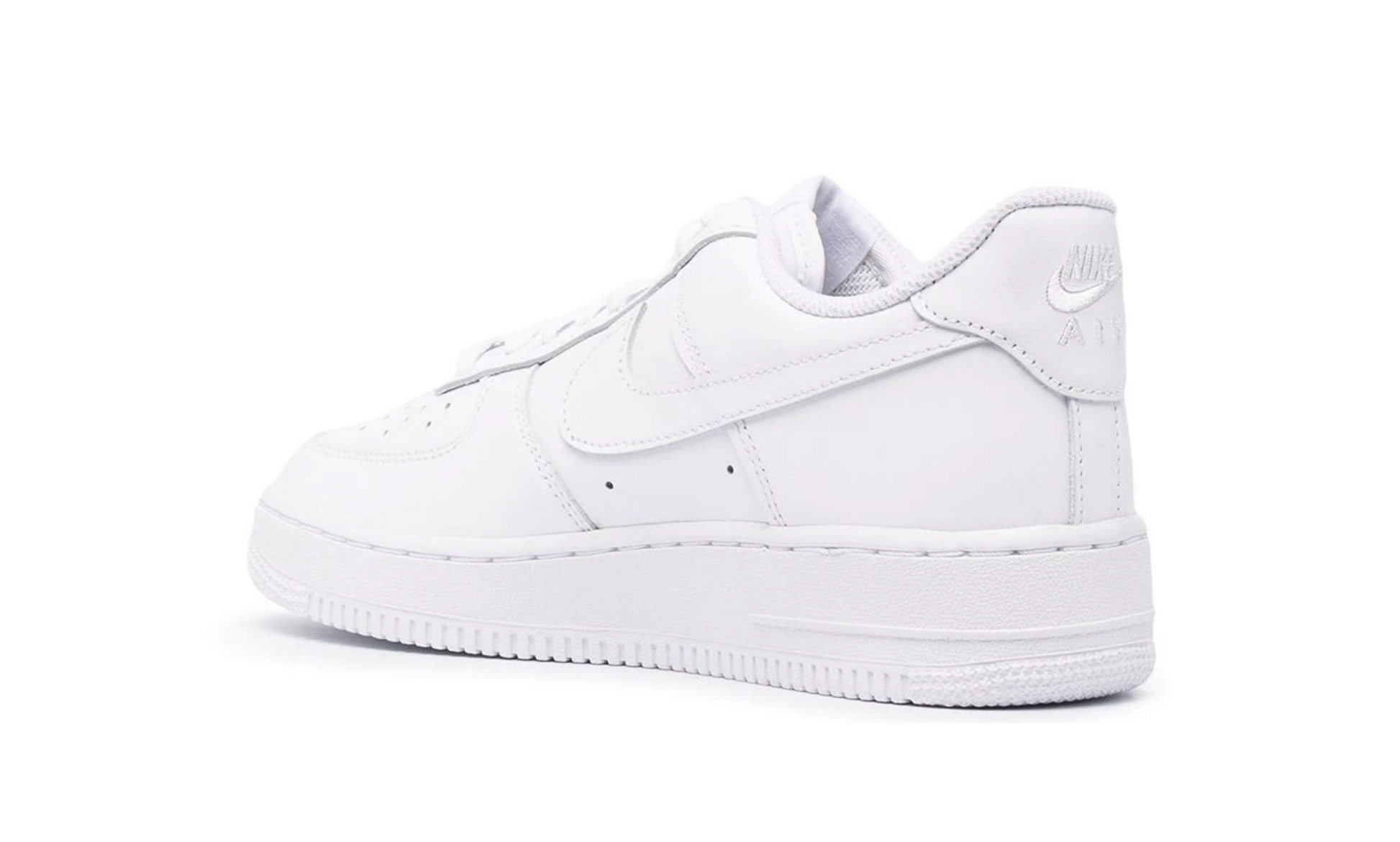 Triple white air force 2025 ones