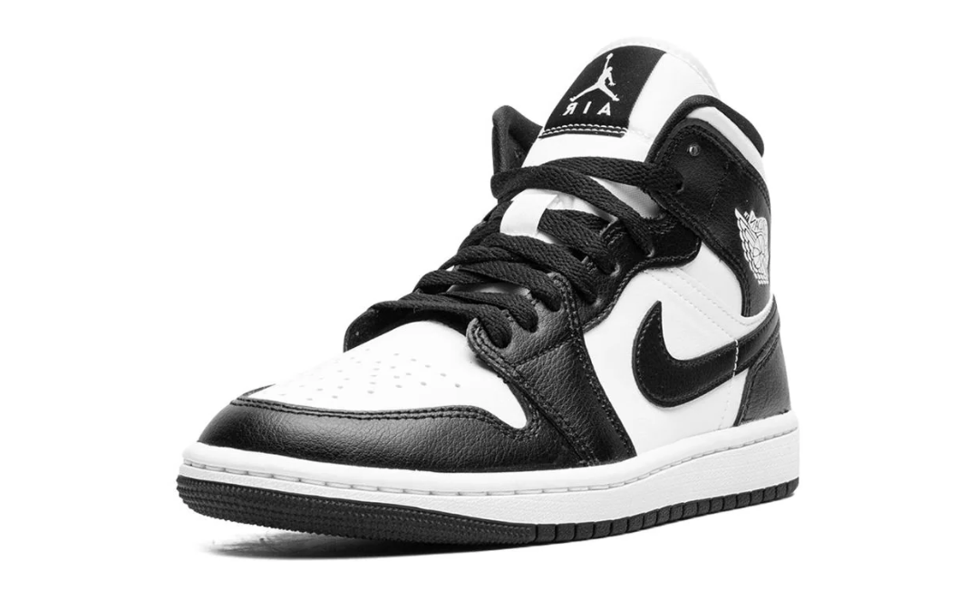 Aj1 panda 2025